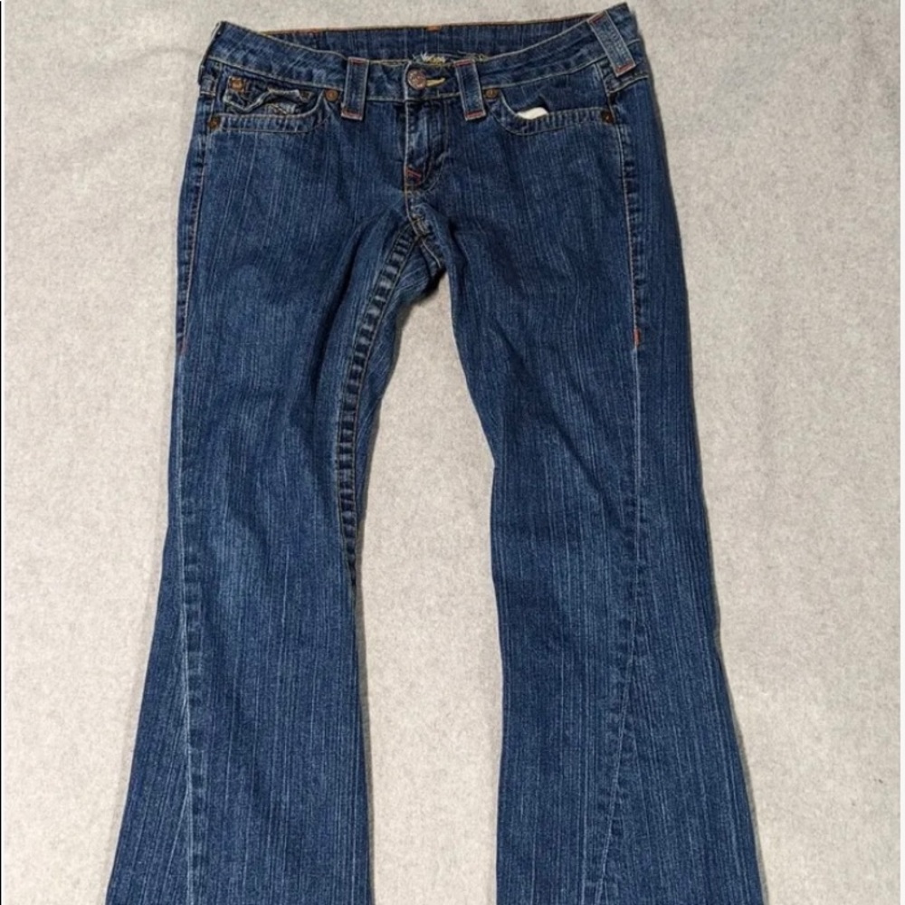 True Religion Joey Womens Low Rise flare leg jeans. True to size.